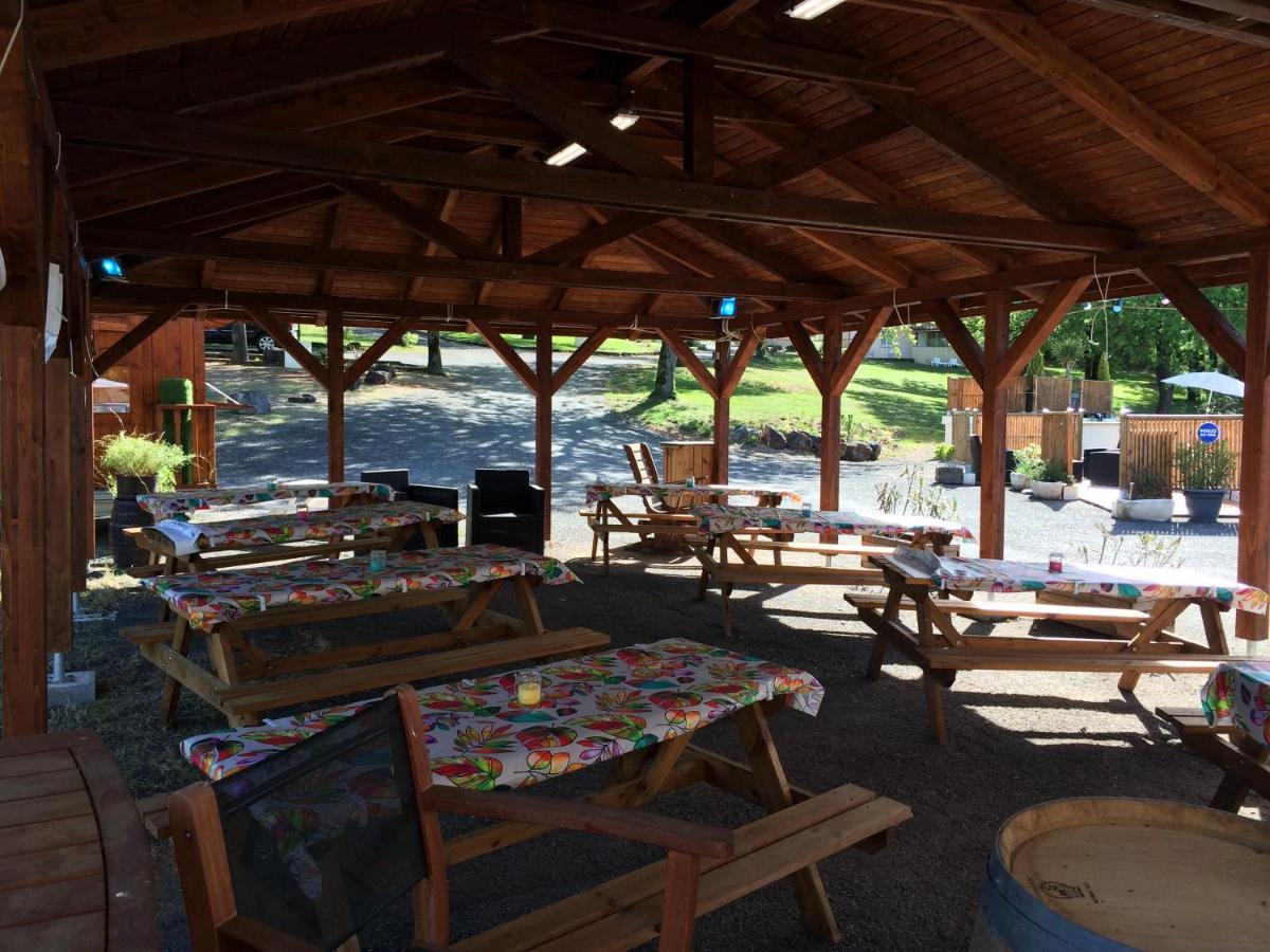 Les Sentiers Du Causse Hotel Lentillac du Causse Exterior photo